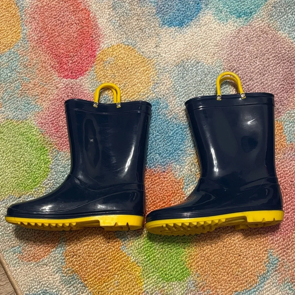 Kids Waterproof Rain Boots in Navy and Yellow